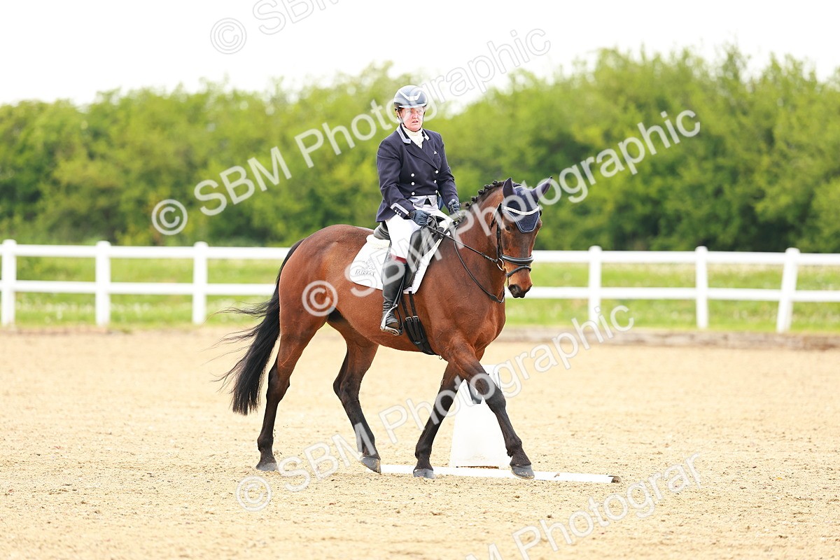 SBM_005031 - Class 16 - Novice 6