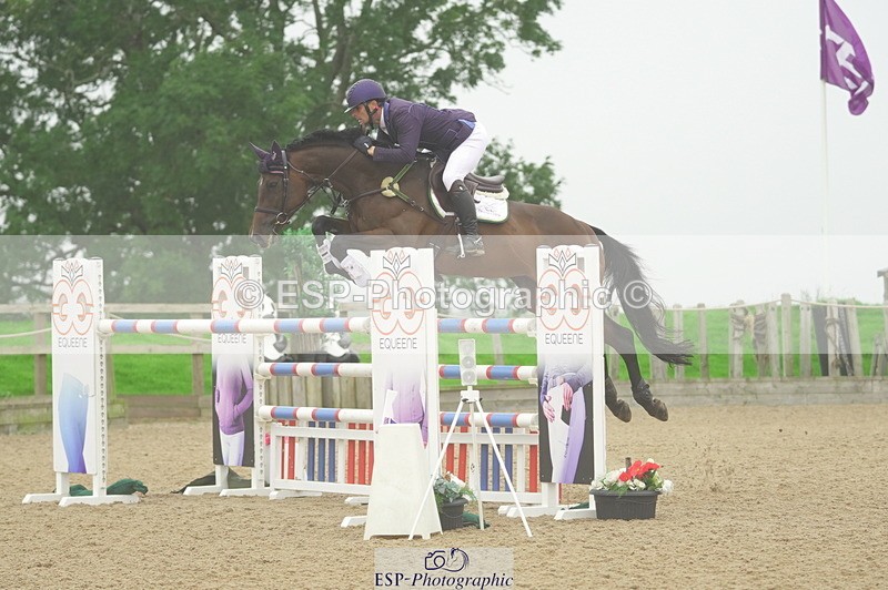 230730A-092900-07996 - Cls 25 National 1.30m