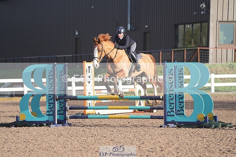 260201-101030-02991 - Cls 16 British Novice and 90cm