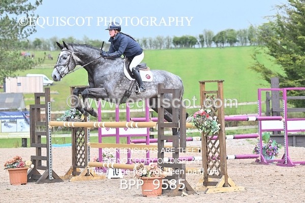 BPP_9585 - CLASS 6 Senior Foxhunter/ 1.20m Open