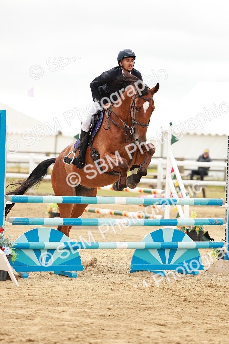 SBM_006883 - Class 2 - Senior Discovery - 1.00m Open
