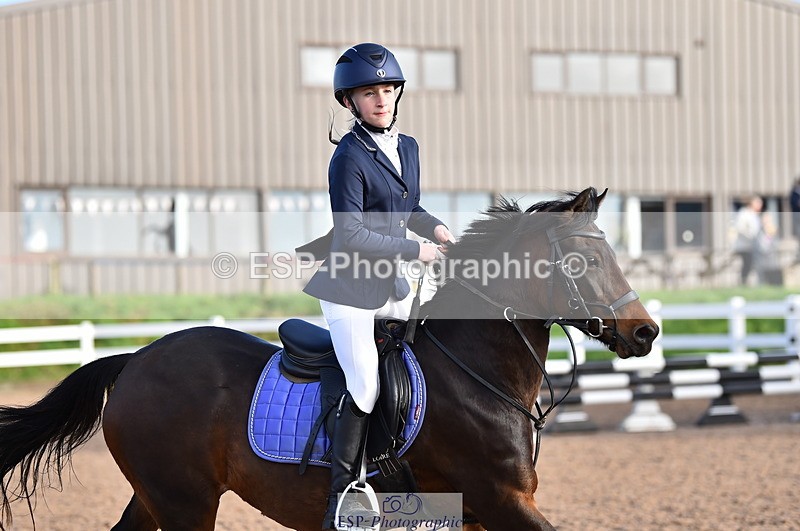 231028A-100942-00320 - Cls 1 Pony 70cm