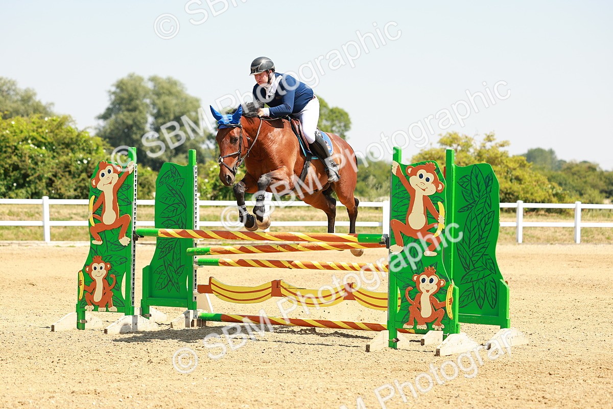 SBM_001440 - Class 4 - Senior Newcomers - 1.10m