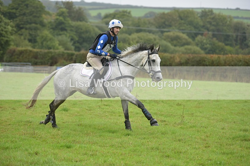 RAY_9723 - Class 2: 70cm: Corner