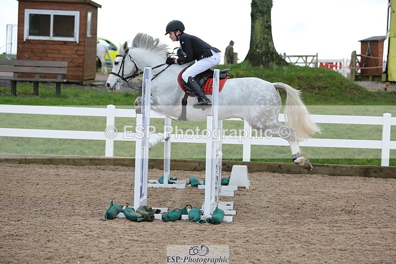 240211A-110128-02315 - Cls 4 Pony Discovery & 90cm Open