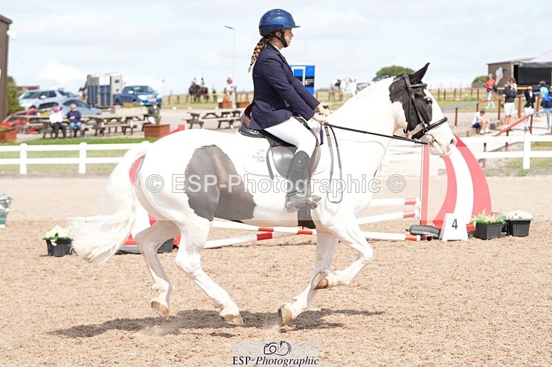 250805-150416-00048 - Clear Round and 60cm