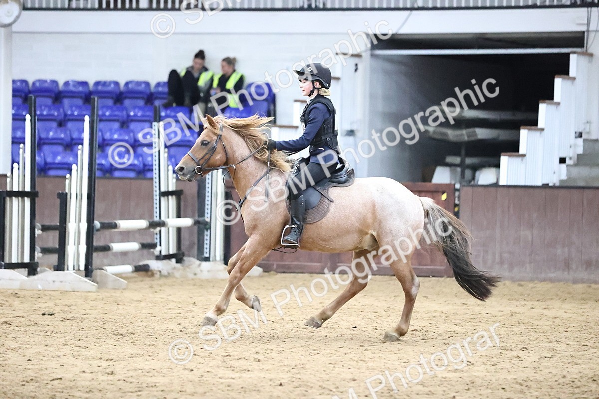 SBM_001877 - Class 5 - Henlow Veterinary Hospital 70cm