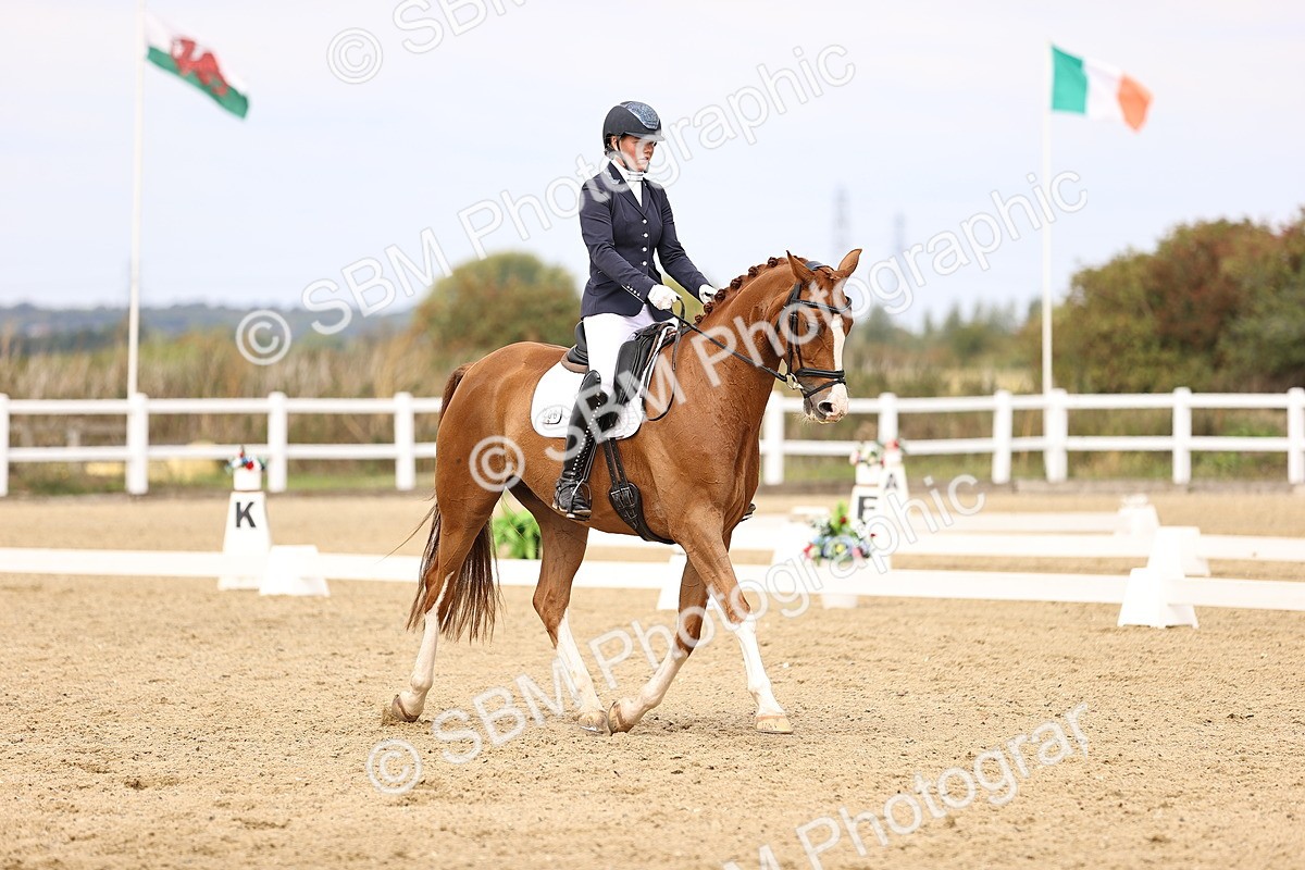 SBM_013806 - Class 4 - Novice 5  12.13-13.02