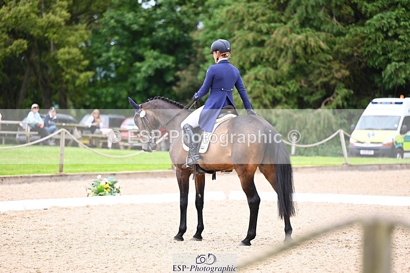 240524-114819-09034 - 521-DIVALI-Elaine_Pen