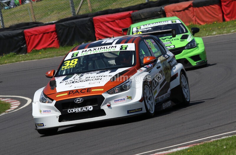  - TCT & TCR UK / VW Racing