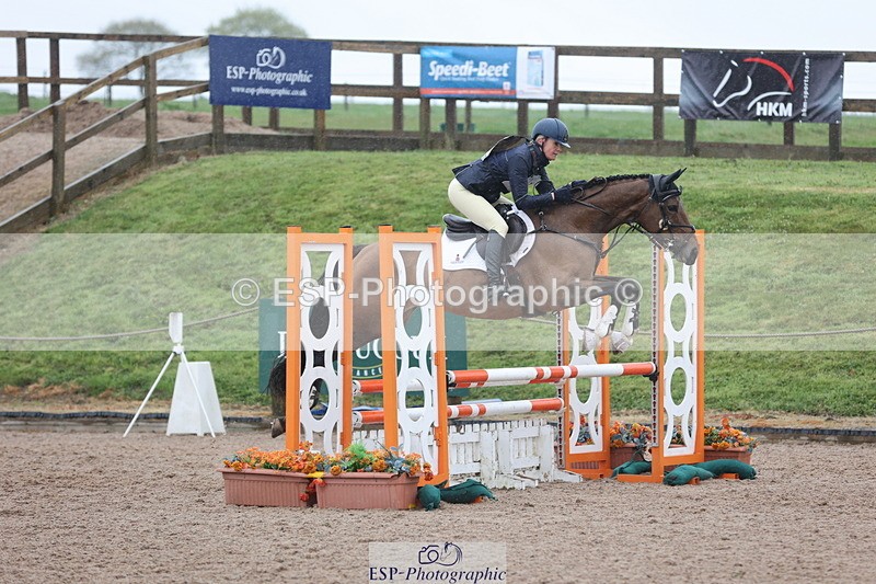 250418-133028-04001 - 212-Lucy.Lloyd-WATERNISH.BRIDLE.LANE