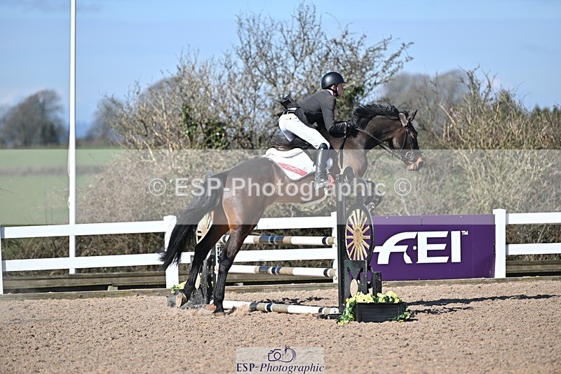 250314-110119-00146 - Cls 2 British Novice and 90cm