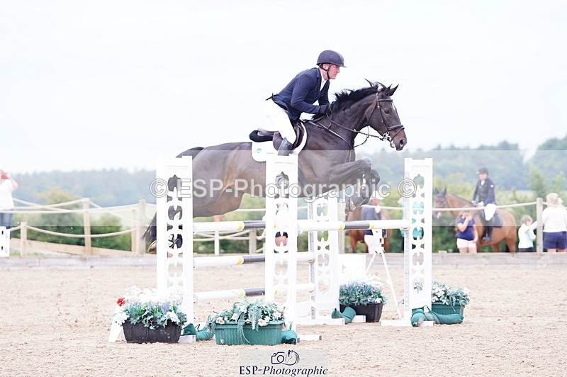 240803A-111838-07398 - Cls 29 Snr Foxhunter