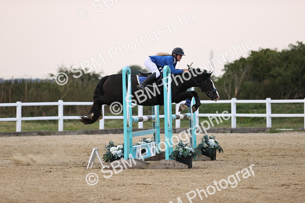 SBM_04309 - Class 12 - 1.00m Championship