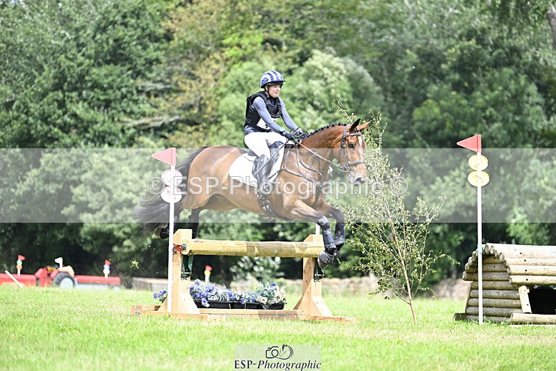 240804-135128-15308 - 472-Lucy_Woolams-ZATESSA'S_CLASSIC