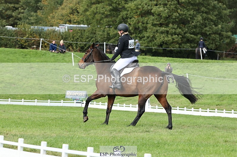 251024A-135556-12692 - H-655-Sarah.Sharp