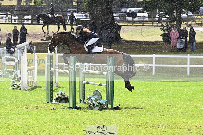 250831A-132740-10514 - Cls 37 Snr 1.35m Grand Prix