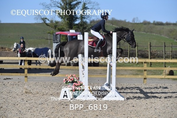 BPP_6819 - CLASS 14 SUN Springboard 128cm/ 138cm Restricted Handicap