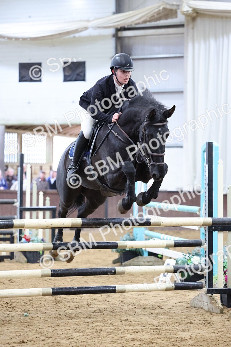SBM_006644 - Class 23 - Senior Newcomers - 1.10m Open