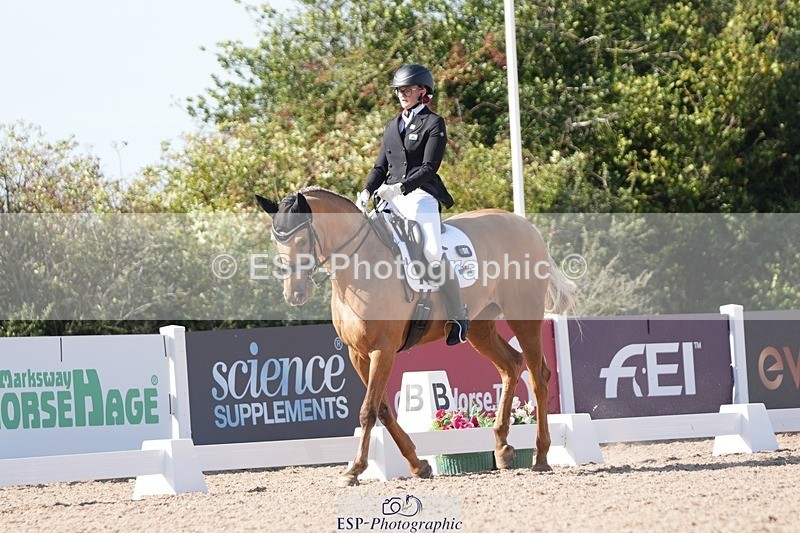 250906-154826-04872 - 054-Amy.Louise.LloydDiva.Royale