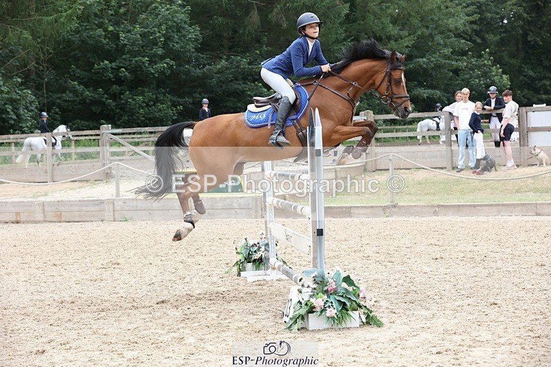 230618-143438-12645 - Cls 20 Pony Foxhunter 2nd R Jump Off's and Pres