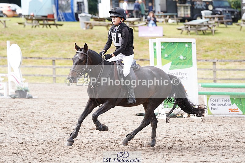 240824X-123304-24139 - 80cm Round 1 12.00 to 13.00