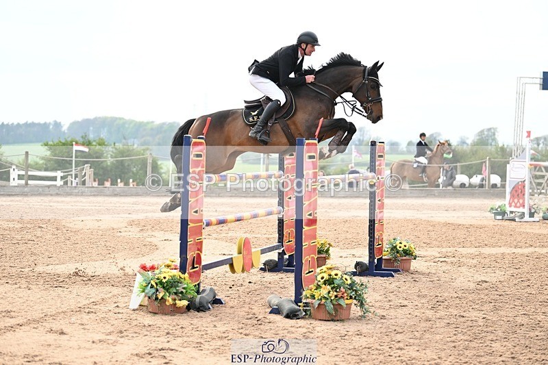 250425-174922-11076 - Cls 6 - 2 Star Medium Tour