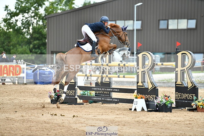 230720A-155108-04066 - Cls 9, 2 Star Big 1.40m Start to break