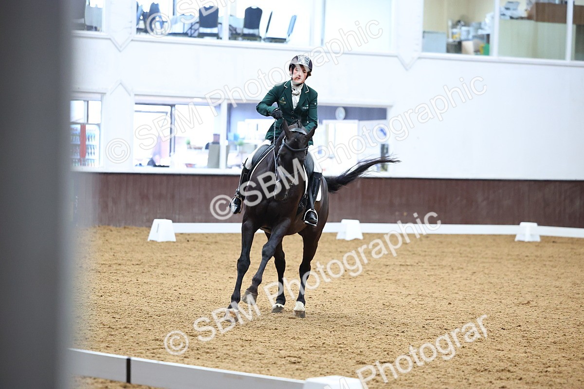 SBM_008400 - Class 8 - AM6 - 17.20-18.08