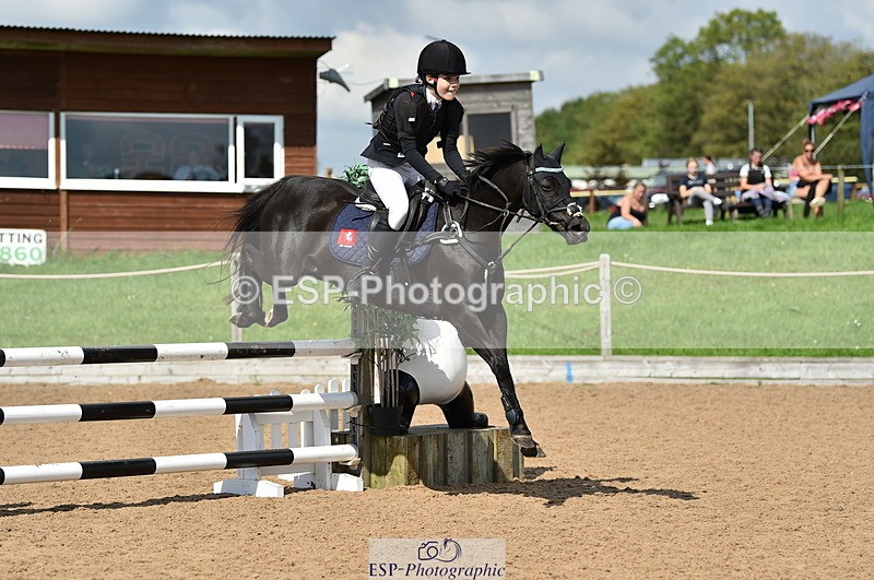 230902A-141742-01679 - Cls 3B Pony Medium 90cm