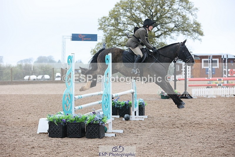 250418-134301-04048 - 216-Kt.English-Baillie-CRISTAKELL.MR..DOUGAL