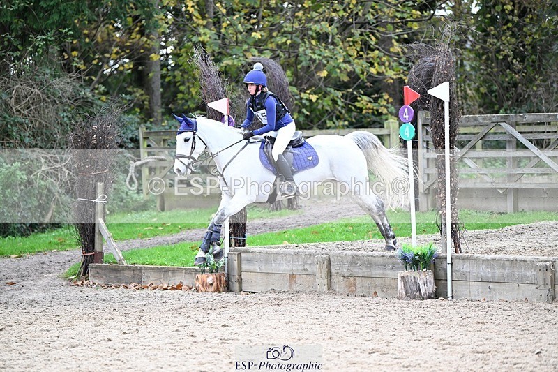 241117-122128-03978 - Cls 2 80-85cm 11.20 to 12.30