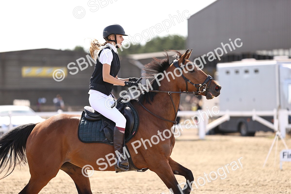 SBM_000090 - Class 1 - Clear Round