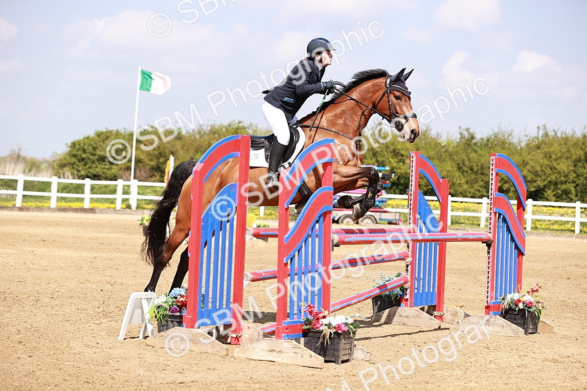  - Class 23 - Senior 1.05m
