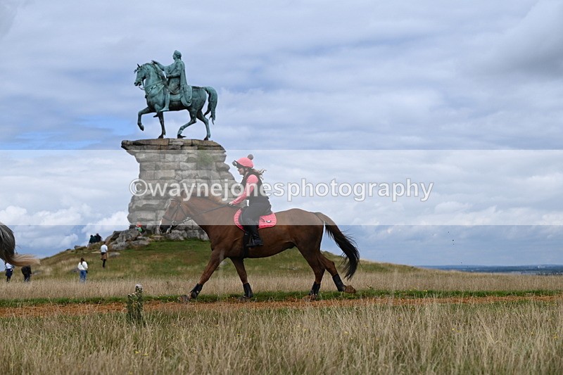DSC_6783 - Time at Statue 12:45 to 13:15