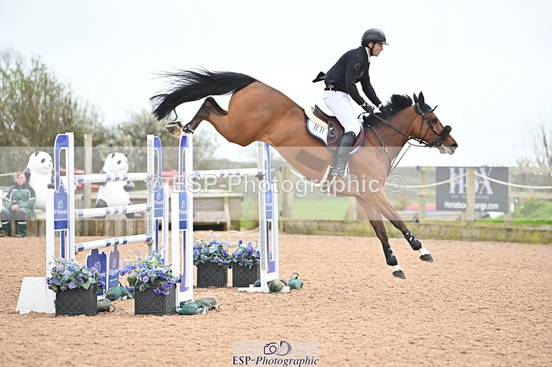 240405A-153136-02308 - Cls 6 National 1.40m Open