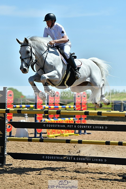 230527A-134325-04797 - Cls 17 National 1.30m Open