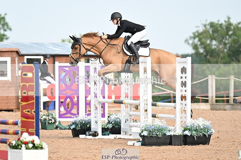 240801A-093332-01047 - Cls 1 British Novice and 90cm Open