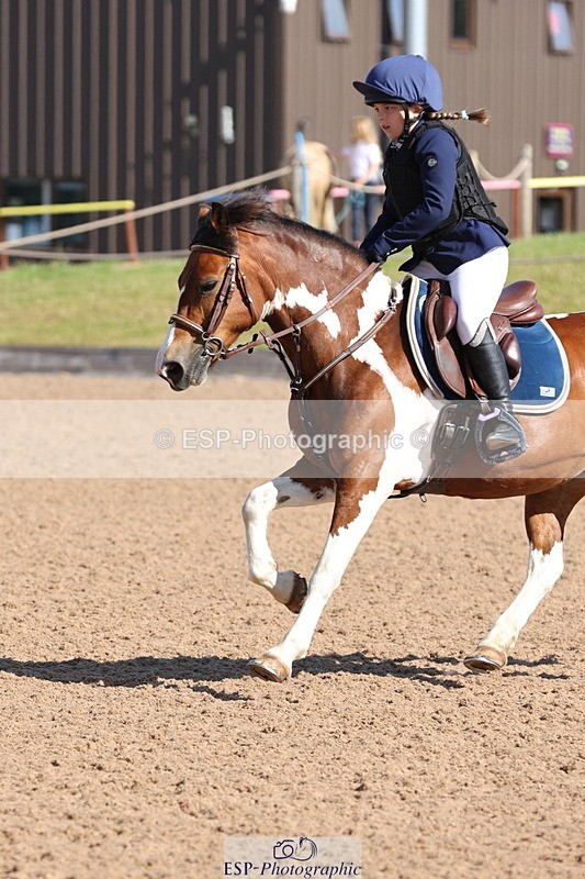 240714A-092223-01533 - Cls 1&2 128cm 10yrs & 70cm Open