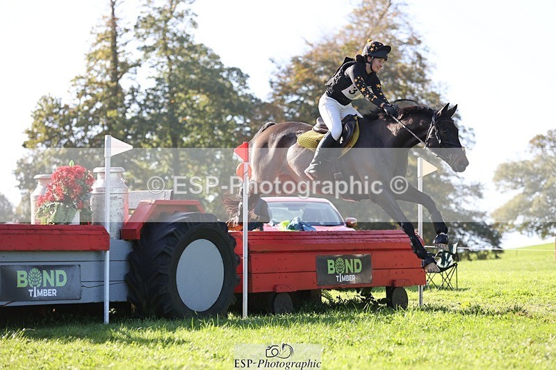241026-112348-12288 - 377-Bethany.Hull-CARRICK.DIAMOND.OLIVER