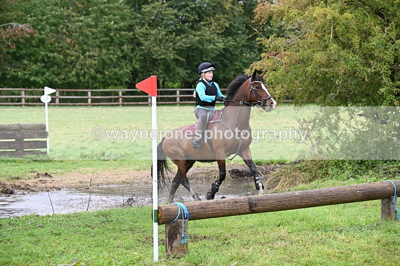 WJ6_5636 - Time at Photographer 12:31 to 12:40