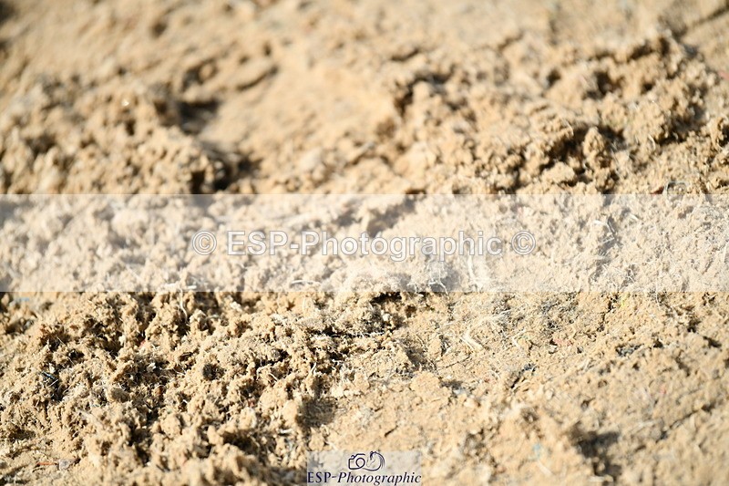 251004A-131326-01202 - Classes 6 & 7 60cm