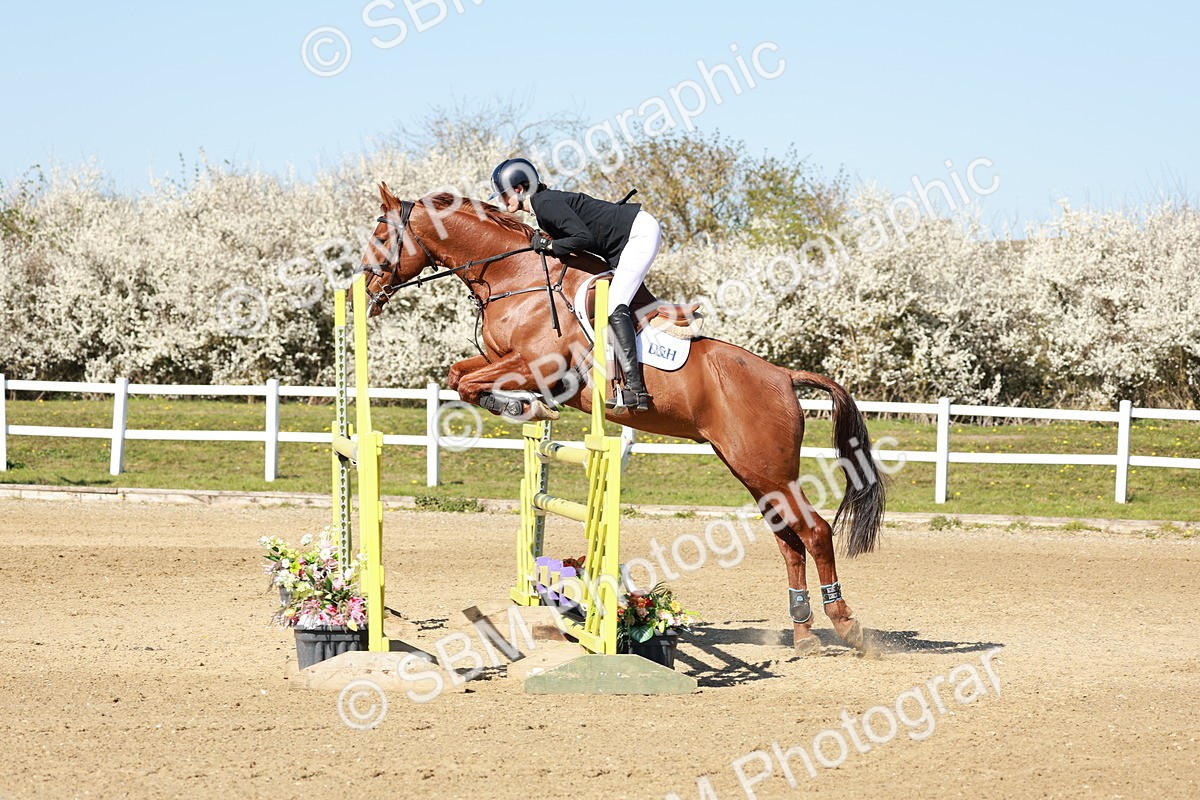 SBM_004829 - Class 18 - Senior Foxhunter - 1.20m