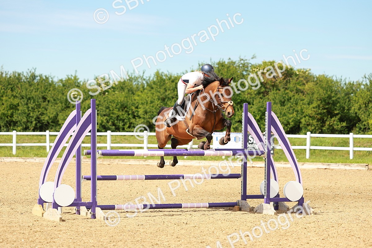 SBM_002451 - Class 4 - Senior Newcomers - 1.10m