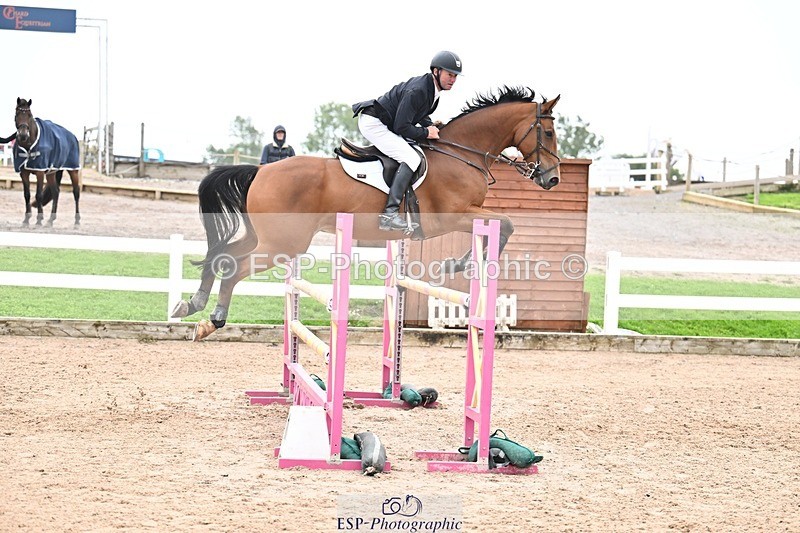 250917-132352-00663 - Cls 4 Newcomers and 1.10m Open