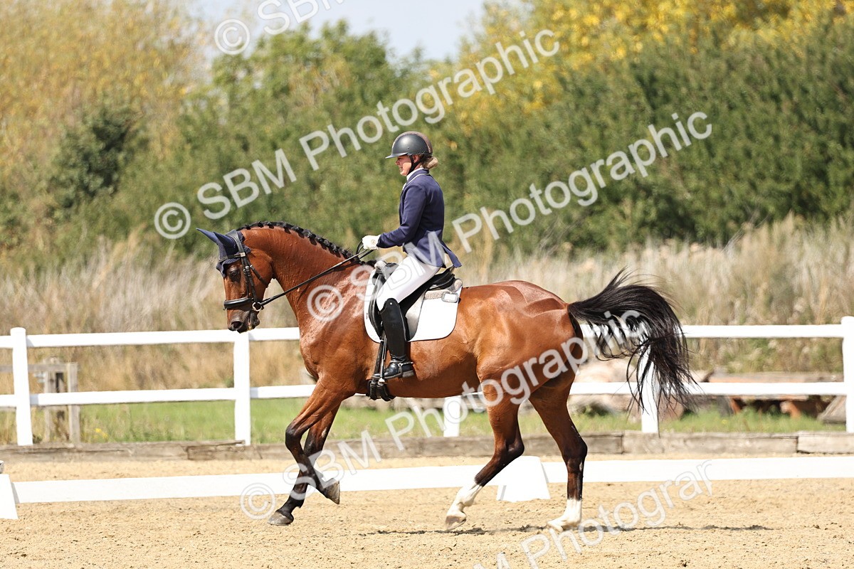 SBM_018672 - Class 16 - Novice 5 - 12.08-13.11