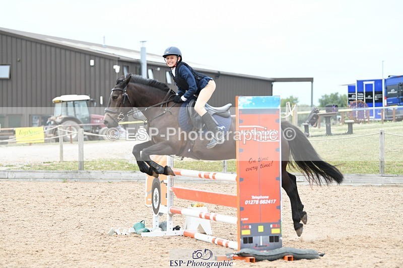 250807-135807-01453 - 90cm Round 2