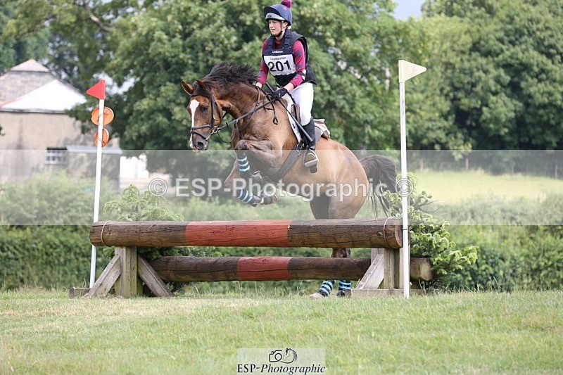 230625-103009-01372 - XC 90cm 9.45 to 11.00