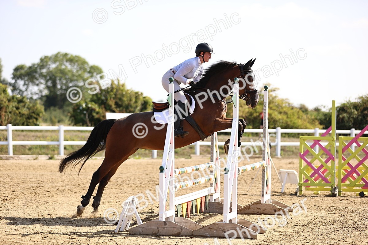 SBM_005698 - Class 9 - Senior British Novice - 90cm