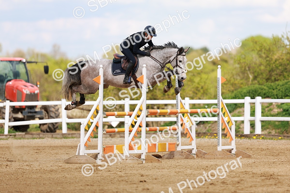 SBM_002294 - Class 4 - Senior Newcomers - 1.10m